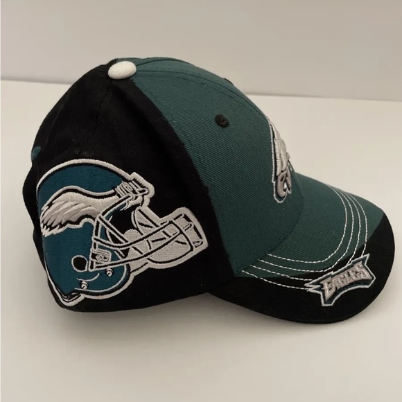 Philadelphia Eagles Ball Cap Kids Size - Picture 2 of 4